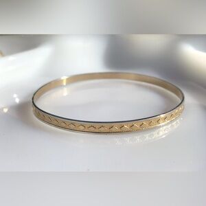 Vintage Gold filled bangle bracelet